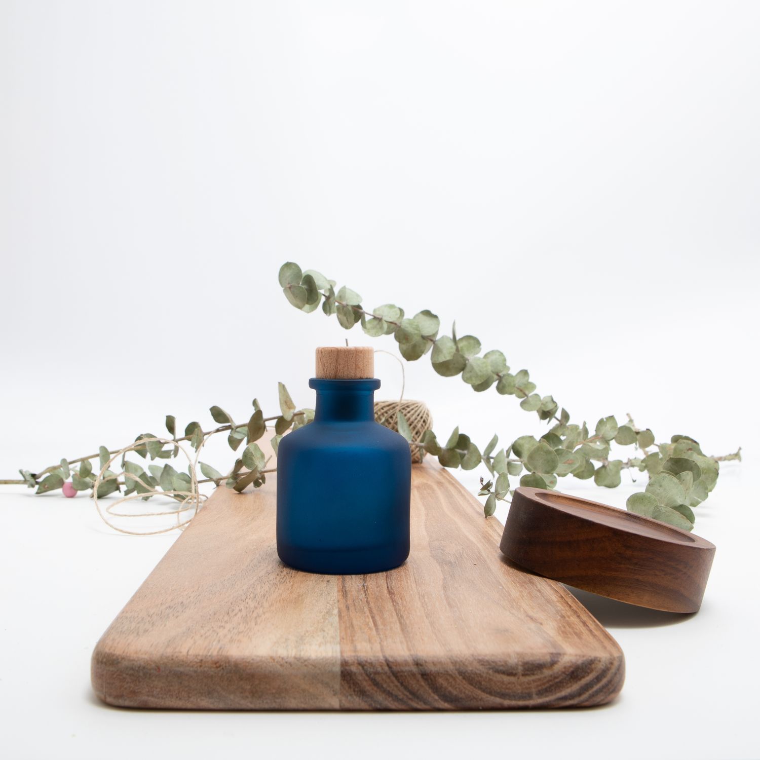 Geurflesje 50ml Met Houten Schroefdop - Frosted Marineblauw