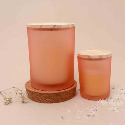 Geurkaarsje Met Houten Deksel Groot - Frosted Blush