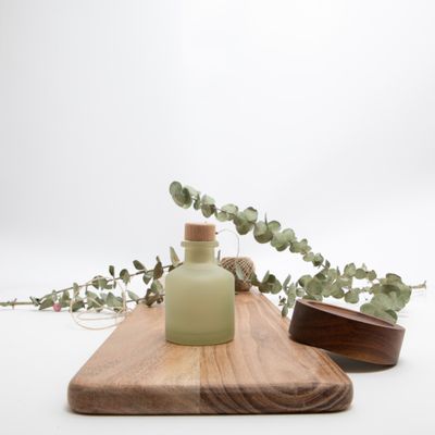 Geurflesje 50ml met houten dop I Frosted Zijdegroen