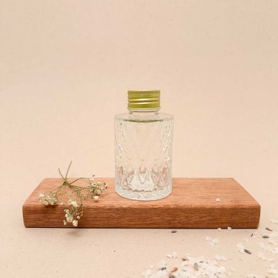Jeneverflesje met patroon en goudkleurige schroefdop I 50 ml