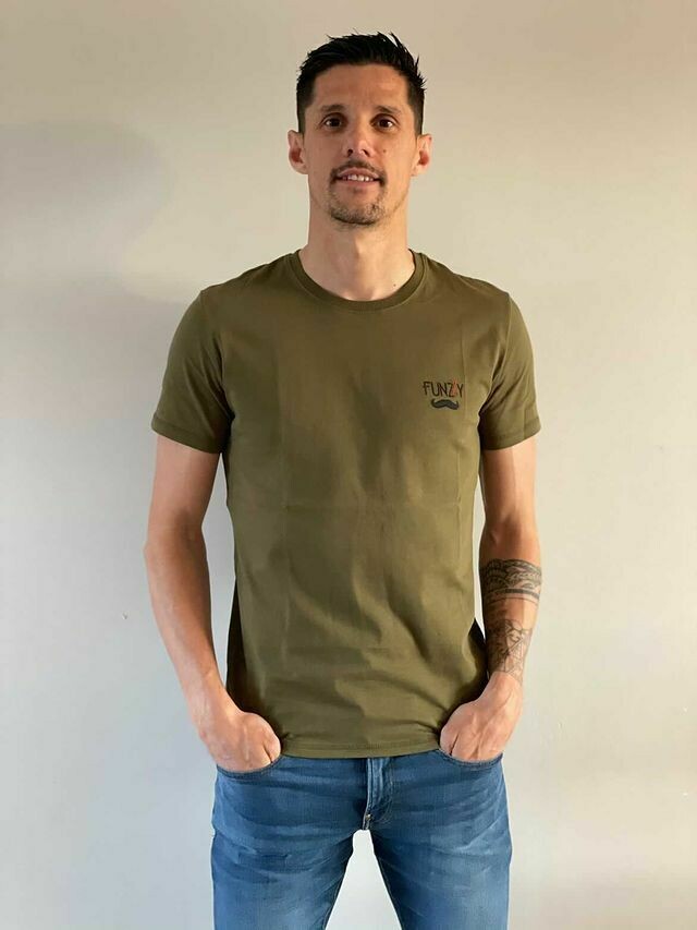 Tee shirt kaki