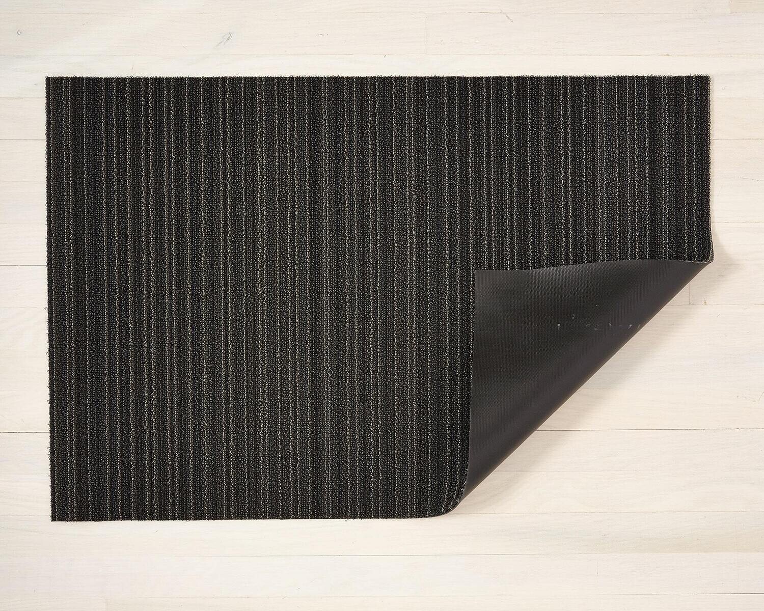Chilewich | Skinny stripe doormat steel
