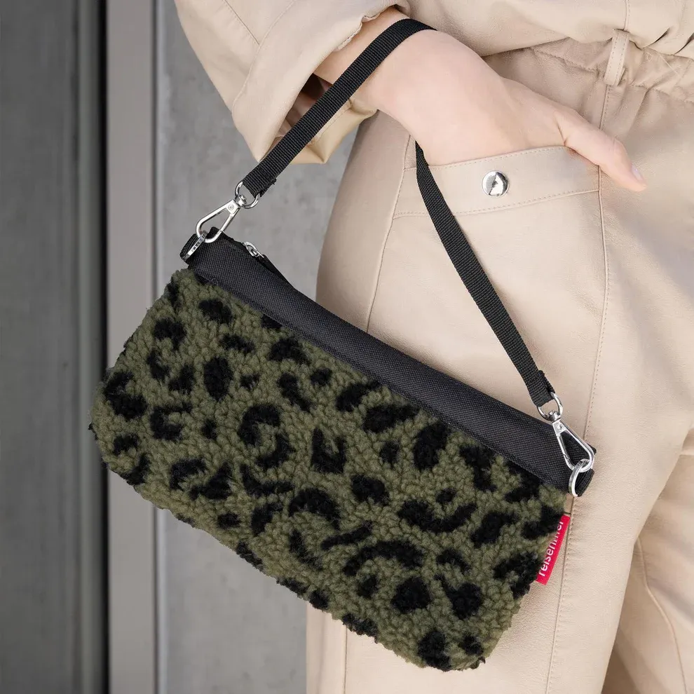 Reisenthel | teddy leo olive mini pouch