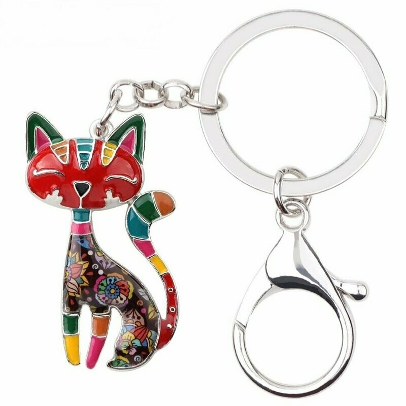 Porte-clés motif chat stylisé, en métal argent, et émaillé multi-couleurs, neuf