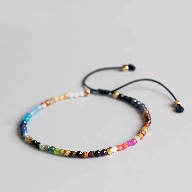 Bracelet d'harmonisation handmade en pierres fines naturelles, perles de 3 mm, fermeture ajustable, neuf Bracelet d'harmonisation handmade en pierres fines naturelles, perles de 3 mm, fermeture ajustable, neuf