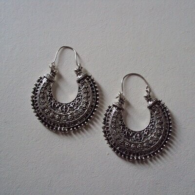 Boucles d'oreilles retro hippie, inde, métal argent alliage de zinc, neuves