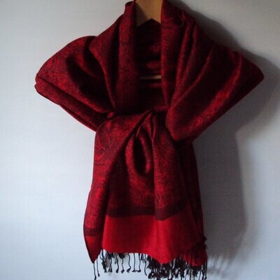 Echarpe wrap en pashmina et soie, motif paisley-cachemire, couleurs rouge/noir, 60 cm sur 200 cm, neuve