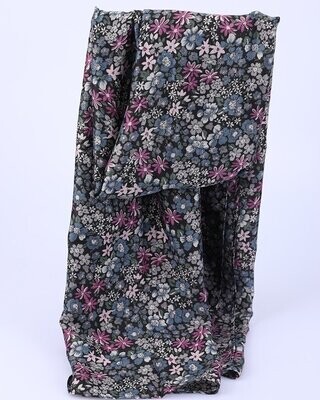 Foulard automne-hiver, motif fleurs stylisé, couleurs noir, gris, bleu gris, blanc, rose pâle, rose foncé, en viscose, 90 cm sur 185 cm, neuve