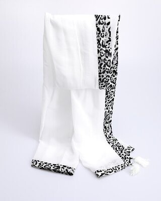 Foulard-écharpe, en viscose, motif animalier stylisé sur les bords, noir et gris, fond blanc, 80 cm sur 180 cm, neuf