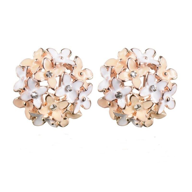 Boucles d'oreilles motif fleur stylisé, émaillage couleurs saumon et blanc, support et fermoir en alliage de zinc-cuivre, neuves - ? livraison gratuite - Boucles d'oreilles motif fleur stylisé, émaillage couleurs saumon et blanc, support et fermoir en alliage de zinc-cuivre, neuves - ? livraison gratuite -