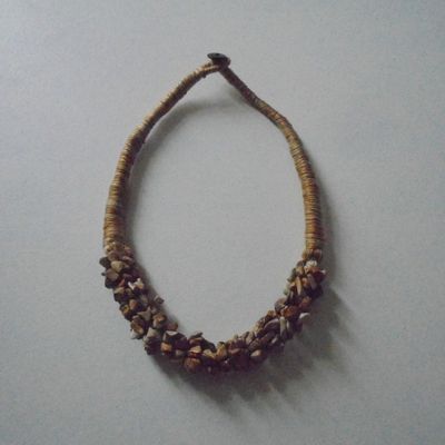 Collier multi-rangs, handmade, en pierre fine naturelle jaspe paysage, et en corde, 46 cm, neuf