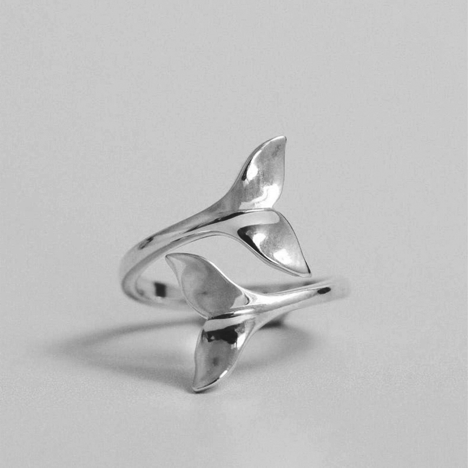 Ocean-Inspired Ring (Yena)