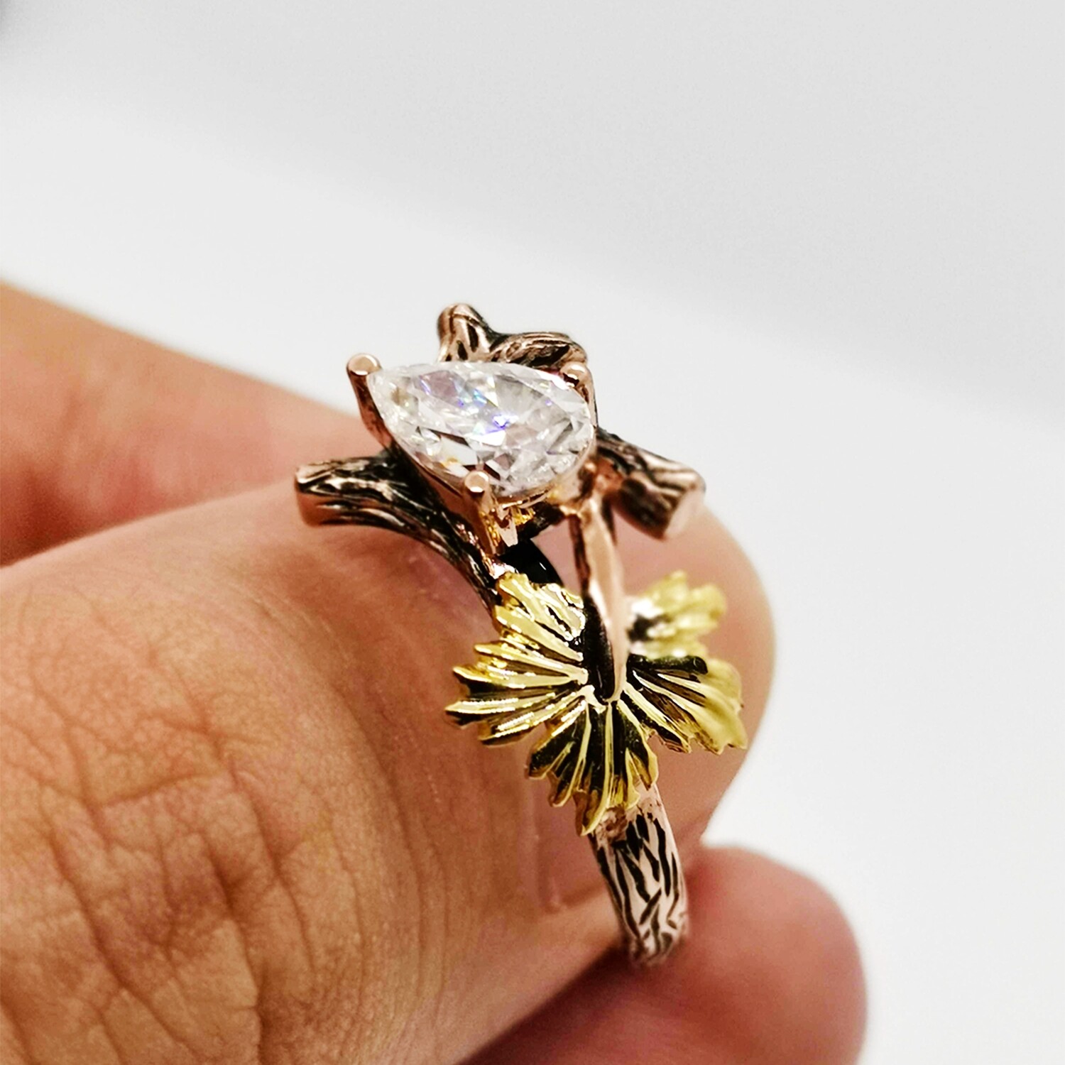 Nature-Inspired Diamond Engagement Ring (Raya)