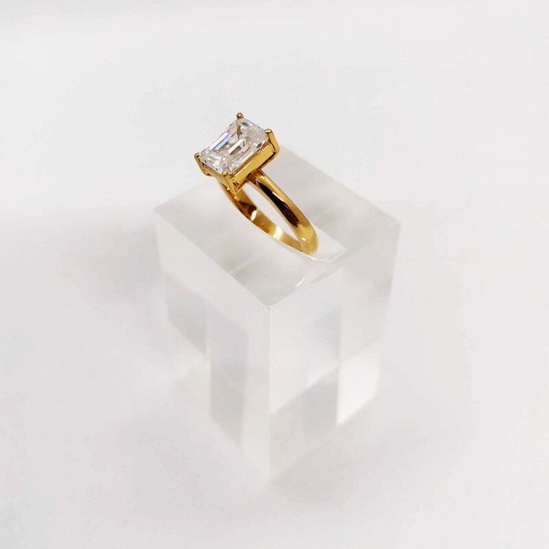Emerald Cut Engagement Ring (Esmeralda)