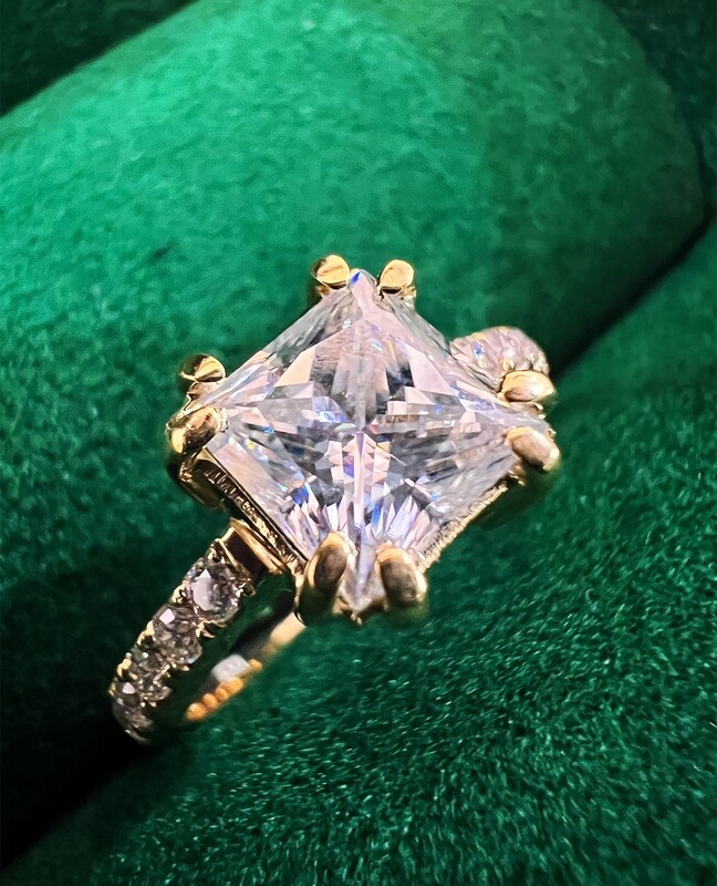Princess Cut Engagement Ring (Marikit)