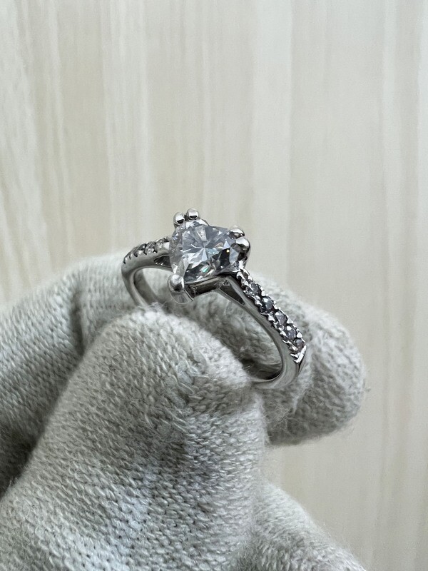Heart Cut Stone Engagement Ring (Ellen)
