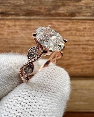 Nature-Inspired Engagement Ring with Leafy Design (Sabel)
