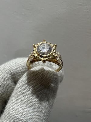1 carat Queenly Engagement Ring (Reyna)