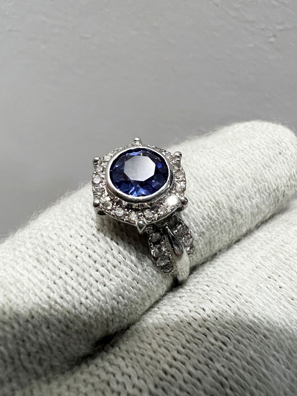 Blue Sapphire Engagement Ring (Elena) Blue Sapphire Engagement Ring (Elena)