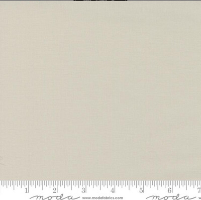 Bella Solids Etchings Stone 9900 178 Moda