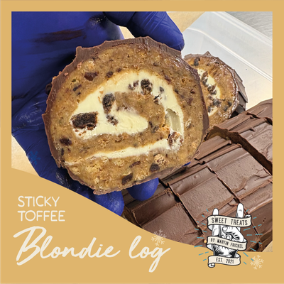 STICKY TOFFEE BLONDIE LOG 🪵 STICKY TOFFEE BLONDIE LOG 🪵