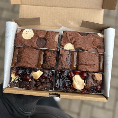 GLUTEN FREE BROWNIE BOX