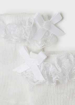 Socks With Ruffle