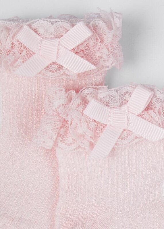 Socks With Ruffle