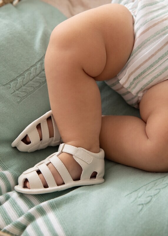 Sandals With Buckle