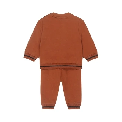 Jumper And Jogging Pants Set