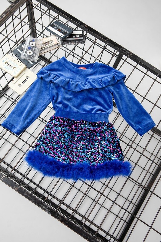 Blouse And Skirt With Sequins And Feathers