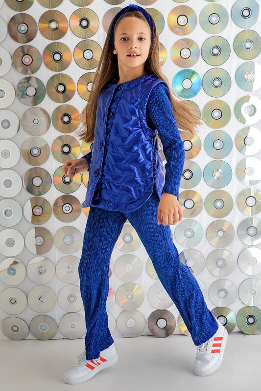 Top And Pants Set