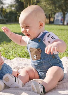 Boy (0-18 months)