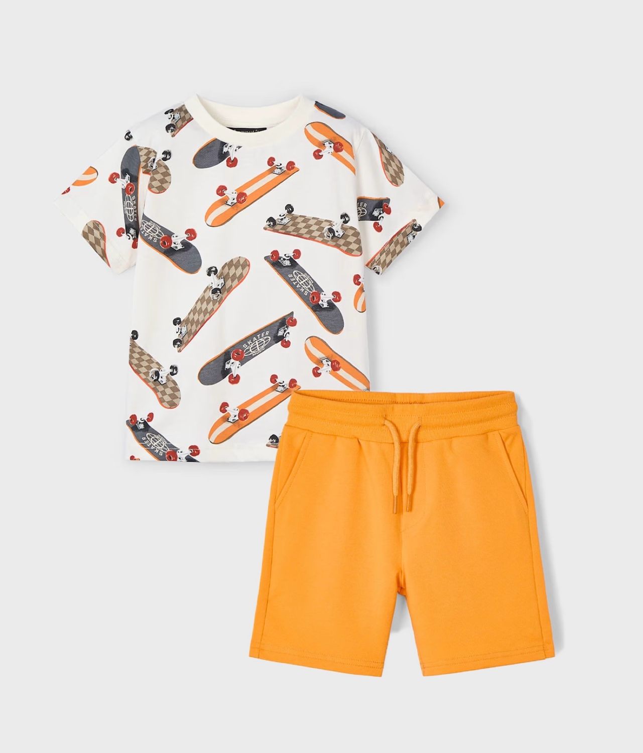 Mayoral skater t-shirt and bermuda shorts