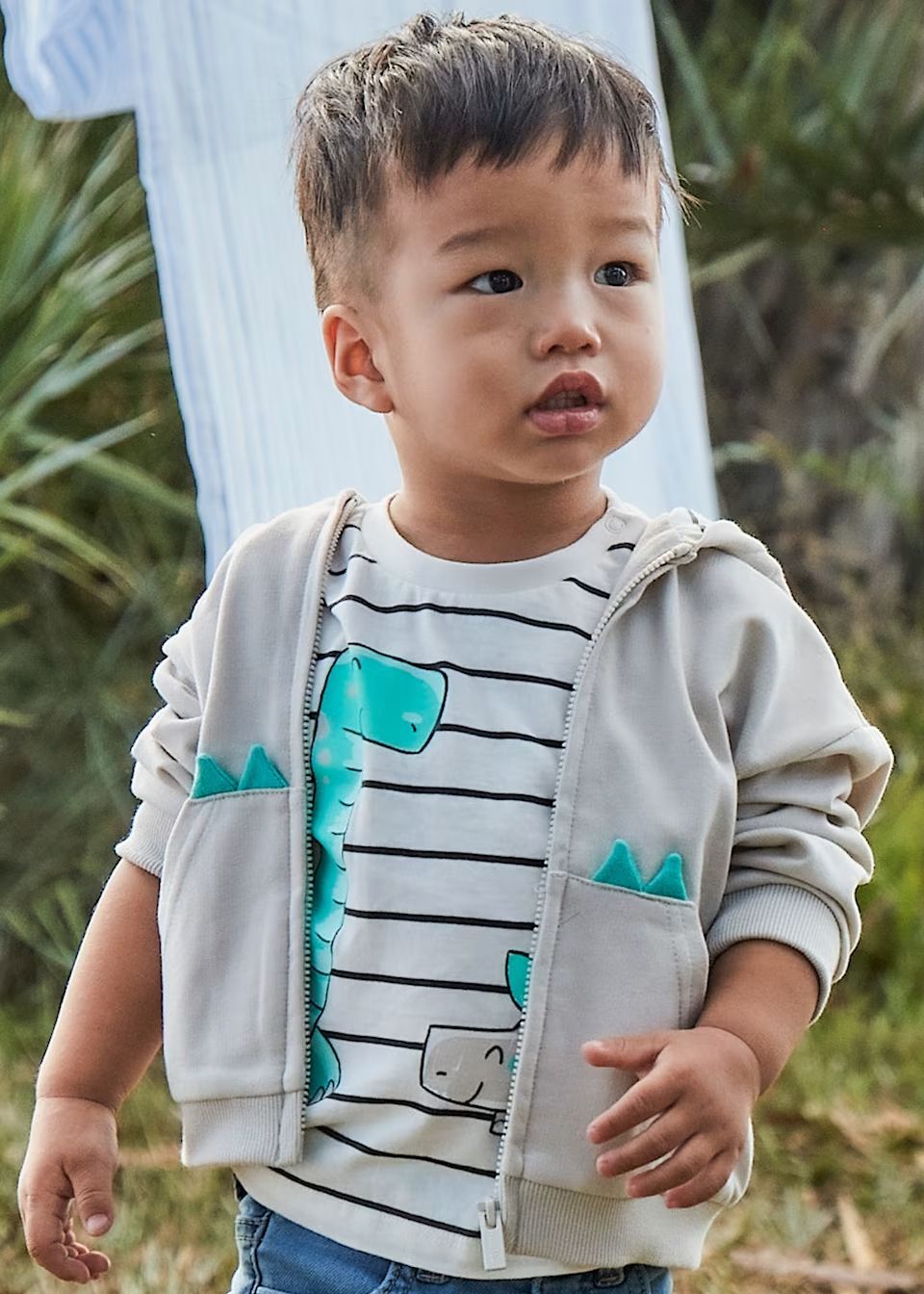 Mayoral t-shirt and shorts play with dino