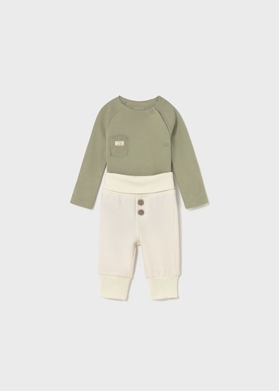 Newborn 4 pieces set