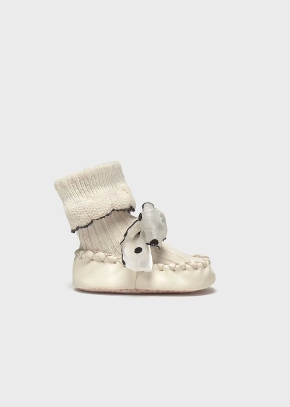 Mayoral bow shoes