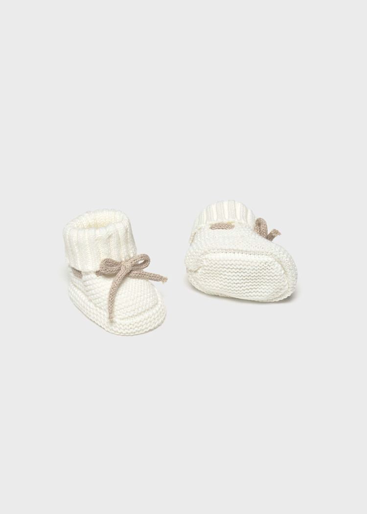 Mayoral knitted booties