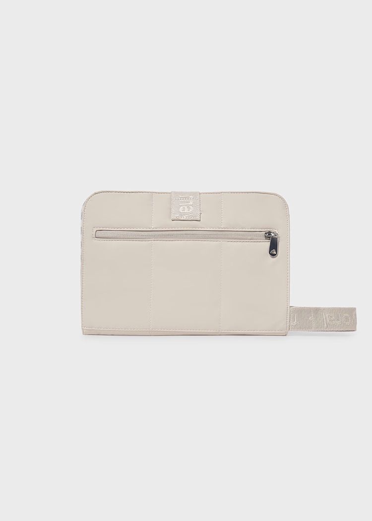 Mayoral versatile toiletry bag