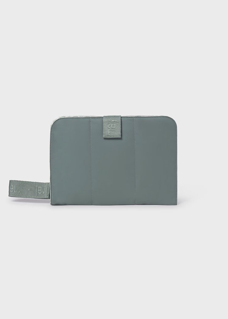 Mayoral versatile toiletry bag