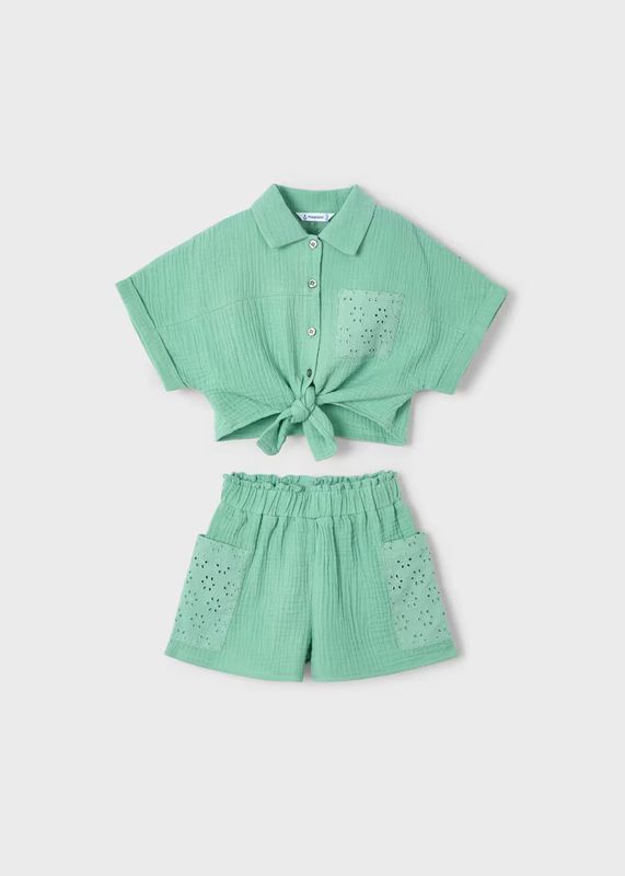 Mayoral openwork shorts and blouse set Mayoral openwork shorts and blouse set