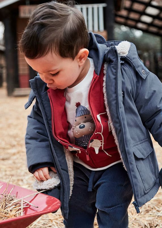 Mayoral coat with mittens