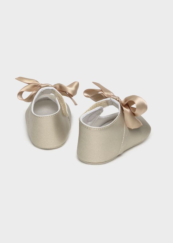 Mayoral ceremony bow shoes