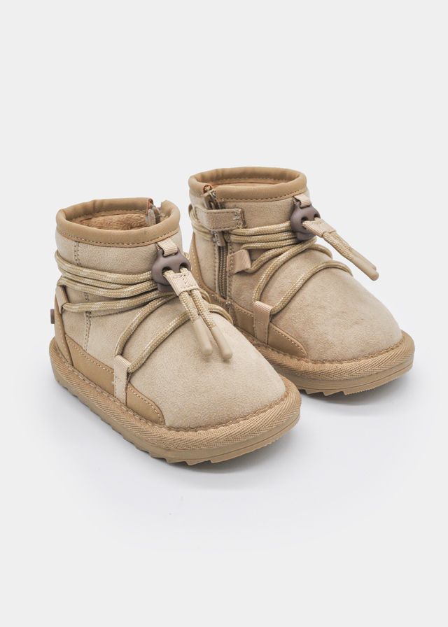 Mayoral cord boots
