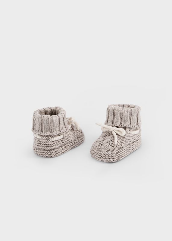 Mayoral knitted booties
