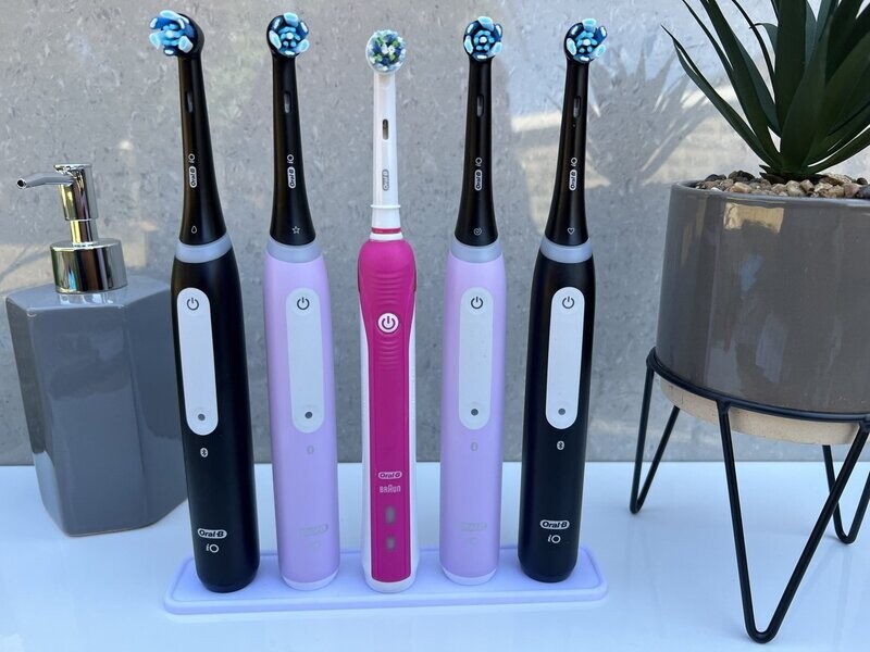 Oral B Toothbrush Stand for 5  electric toothbrushes (Colour Options Available)