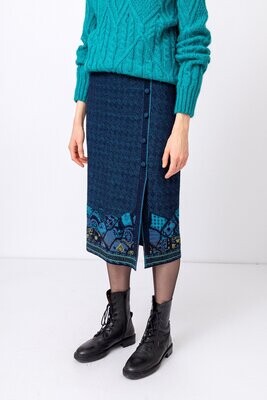 IVKO Woman 
Pencil Skirt, Basketweave Pattern