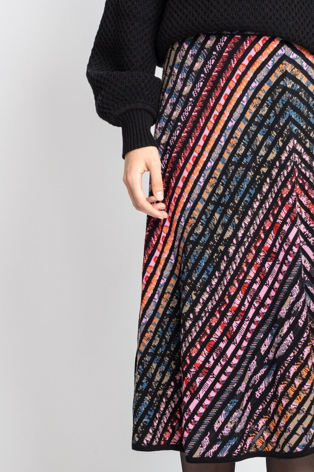 IVKO Woman 
Jacquard Skirt, Ornament Pattern