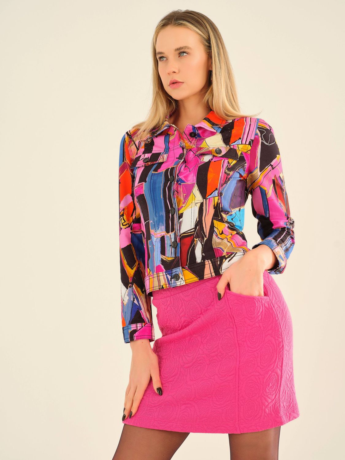 Dolcezza „Baisti“-Jacke mit transparenten Strasssteinen