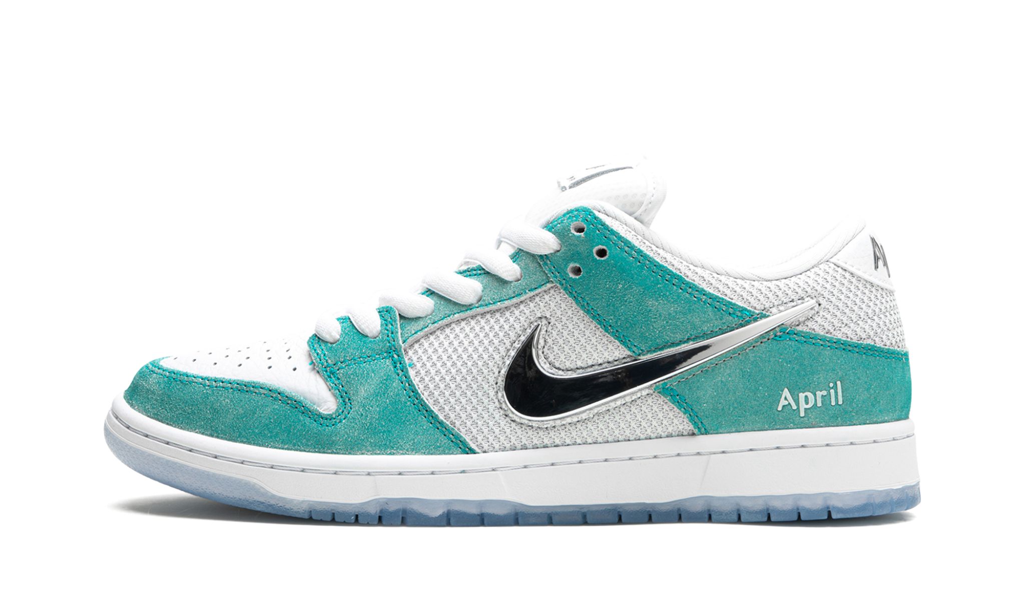 Nike SB Dunk Low April Skateboards | OVERCEZ